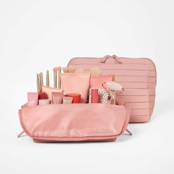 Parallelle - Wholesale Travel Set - The Medium Blush Traveller
