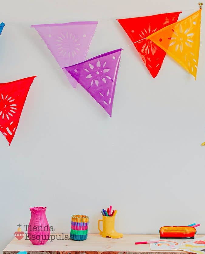 Tienda Esquipulas distribution - Wholesale Bunting/Garland - Papel picado garland plastic flags1