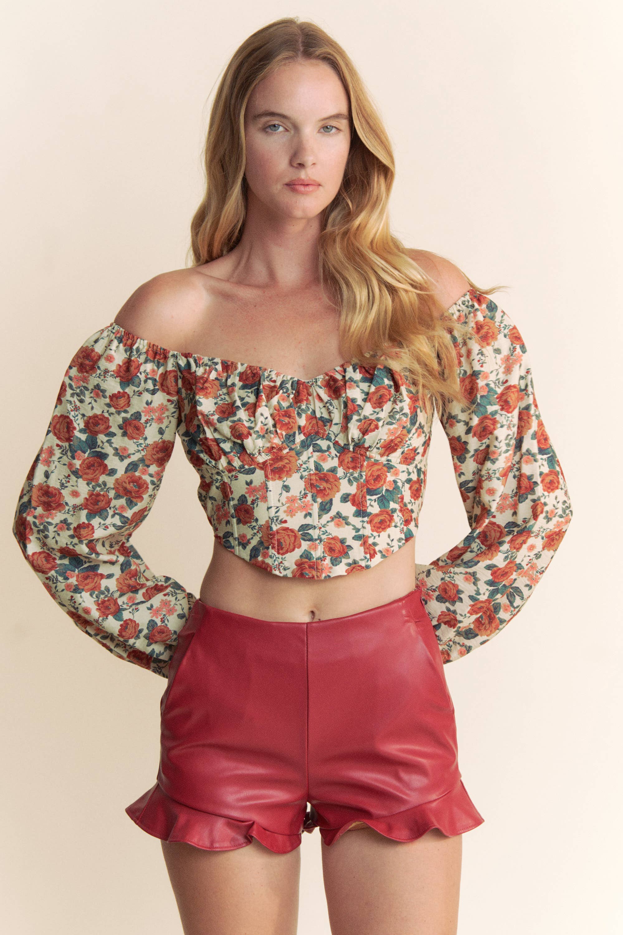 Taupe Multi OTTOMAN FLORAL PRINT LONG SLEEVE TOP for wholesale on Faire8