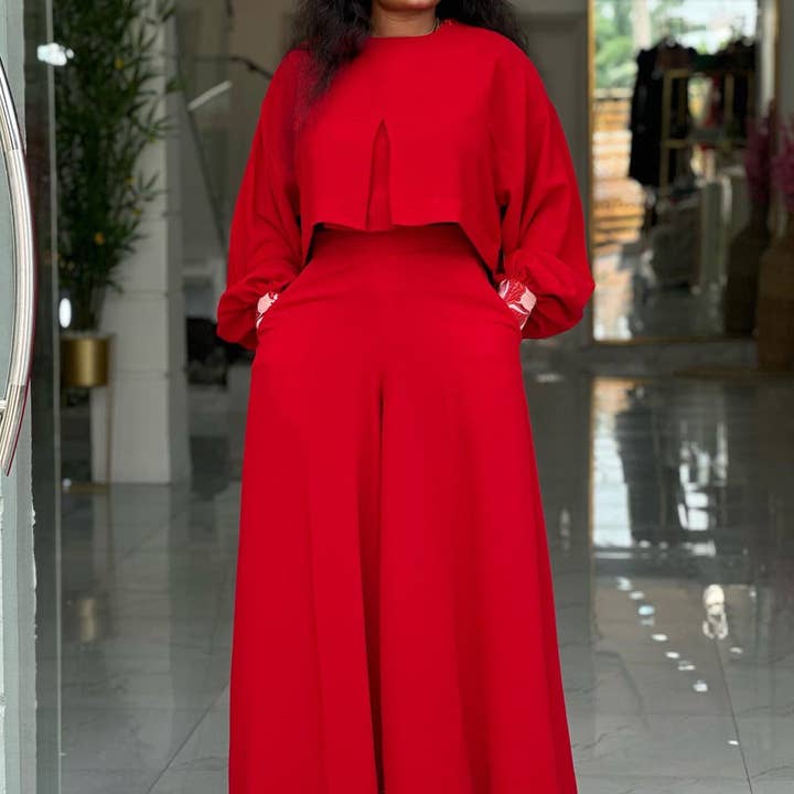 Ensemble décontracté avec haut à manches lanternes et pantalon large pour la vente par DREAM VERA APPAREL