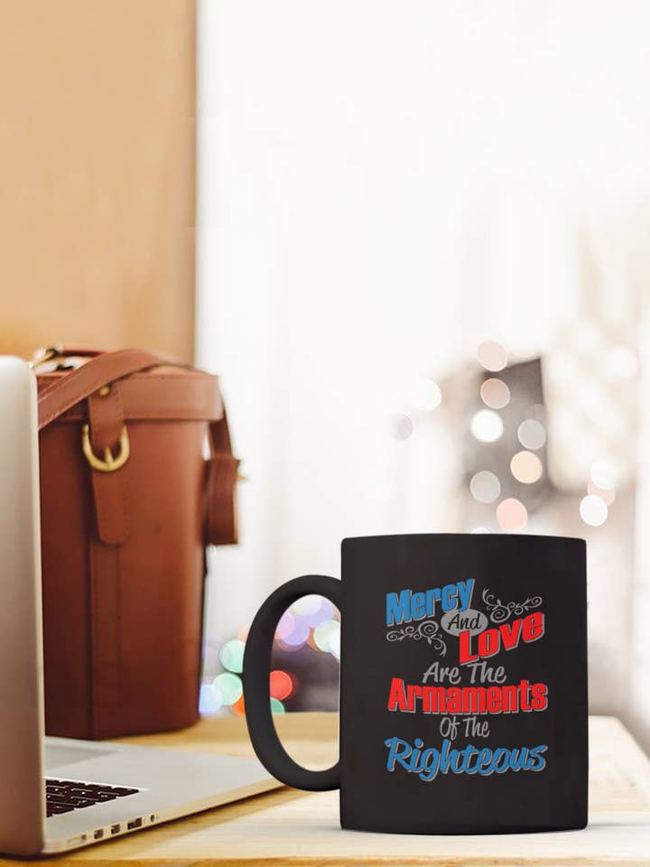 Wisecrack Design Gaver Bedste kaffekrus med positive opmuntrende ord, 11oz & 15oz, i sort/hvide farver. for engroshandel hos Wisecrack Designs