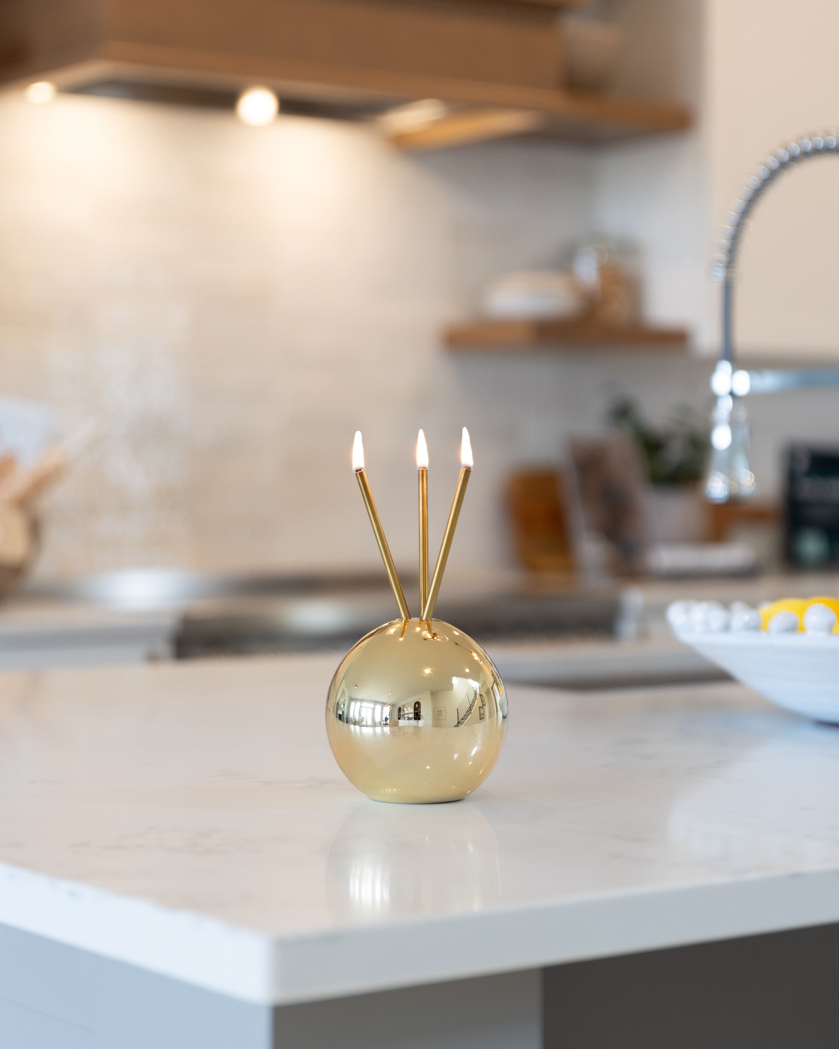 Everlasting Candle - Wholesale Vase - Neva Vase, Gold Metallic [Case of 6]10