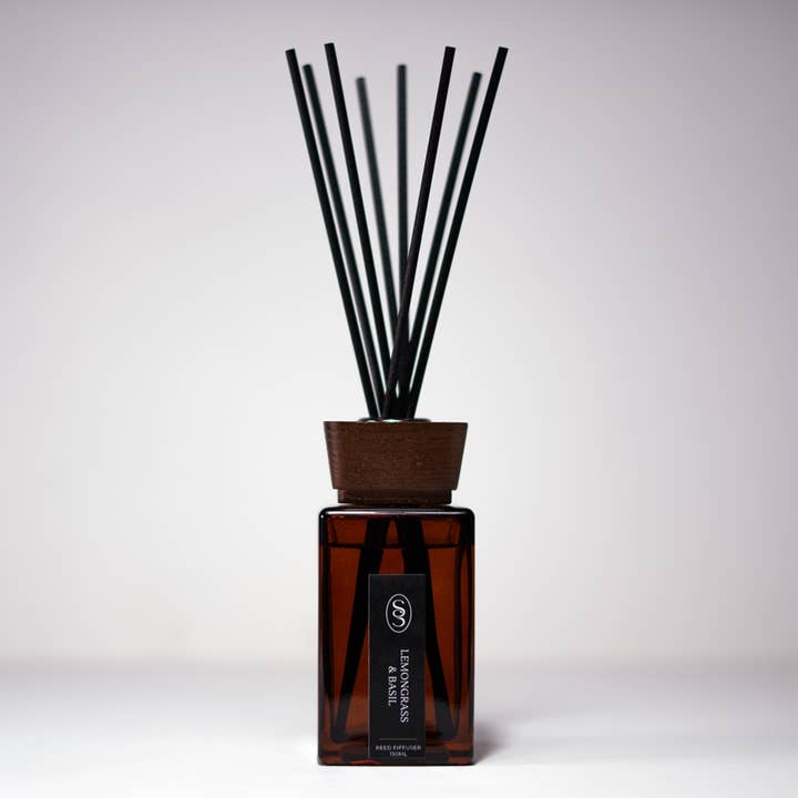 Lemongrass & Basil Natural Reed Diffuser - Calming for wholesale by Snug Scent LTD