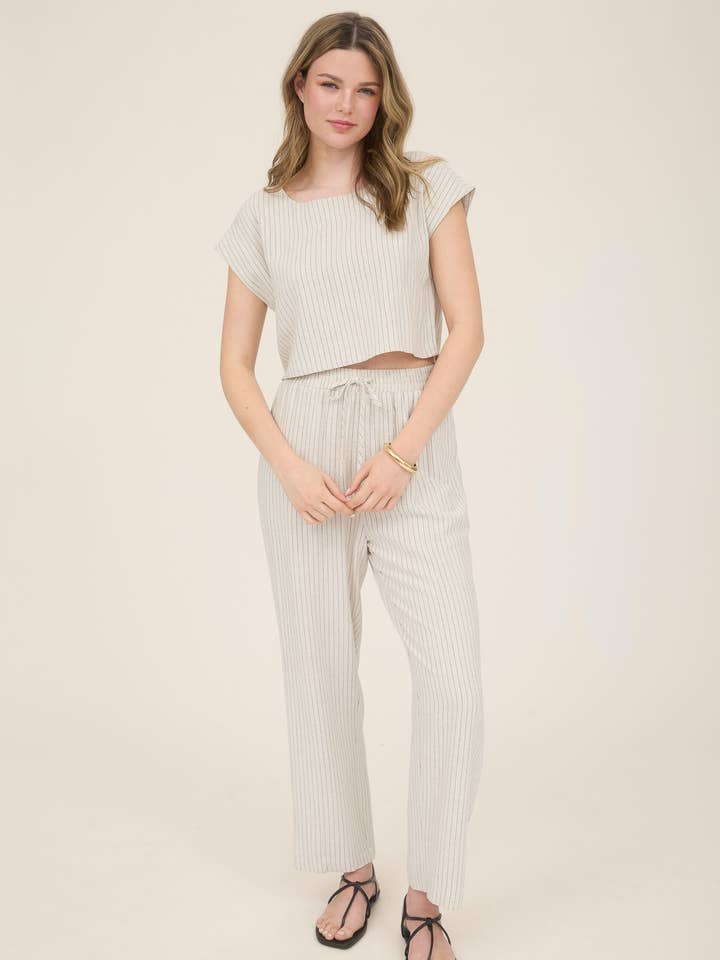 Blu Pepper - Wholesale Blouse - Dames - PINSTRIPE ACHTERKNOOP KORTE MOUW LINNEN TOP9