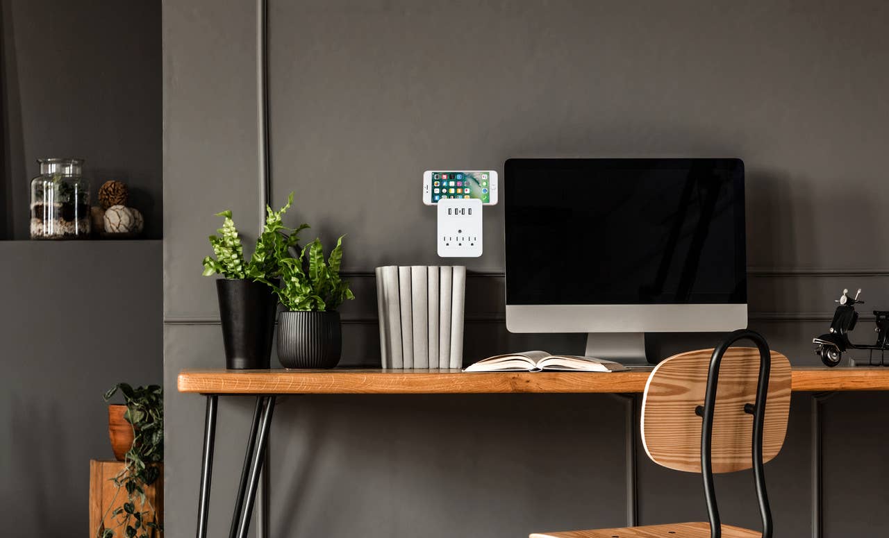 White 3 Power Outlet & 4 Usb & 540 Jules Surge Protection for wholesale on Faire0