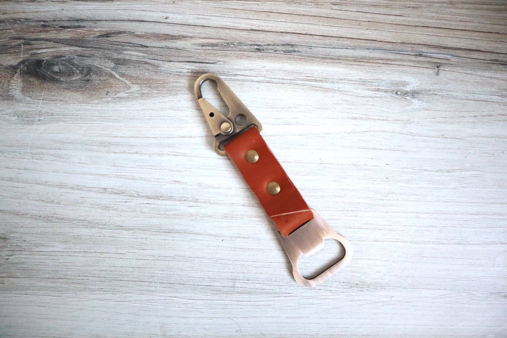 Blu Mountain Co - Wholesale Bottle/Wine Opener - Carabiner Leather Bottle Opener Keychain1