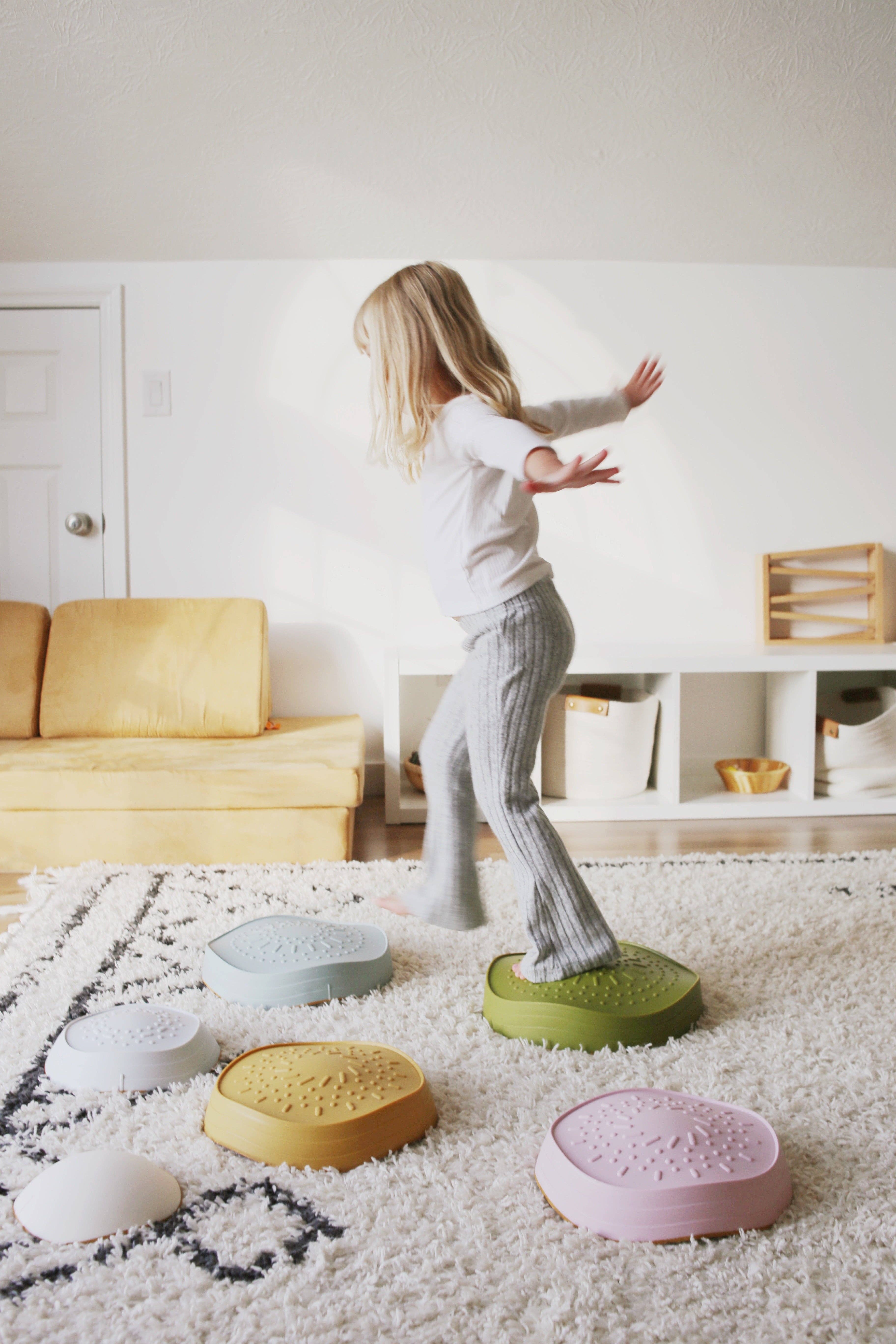 Marlowe & Co - Wholesale Stacking Rings Game - Baby - Balance Stepping Stones23