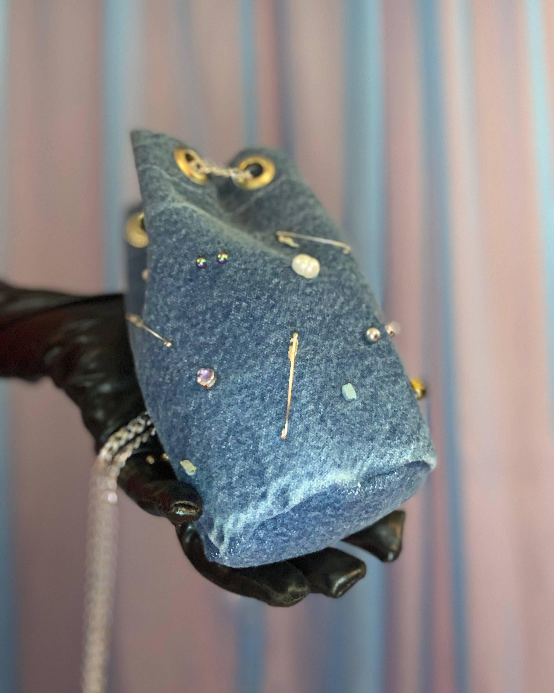 Shop Journal Vintage - Wholesale Crossbody Bag - Women's - Handmade pierced denim pouch bag9