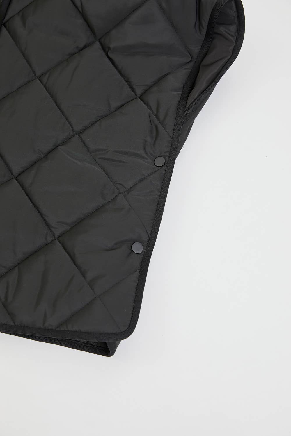 Sweet Lovely by Jen - Wholesale Outerwear Vest - Women's - QUILTED  PADDED VEST OUTERWEAR 31