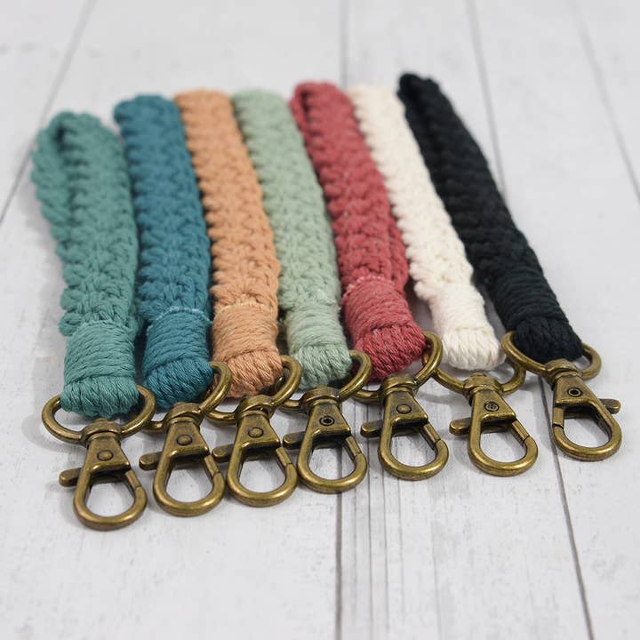 SoapElenGlen - Wholesale Keychain - Women's - Boho Macrame Keychain, Braided Macrame Wristlet5