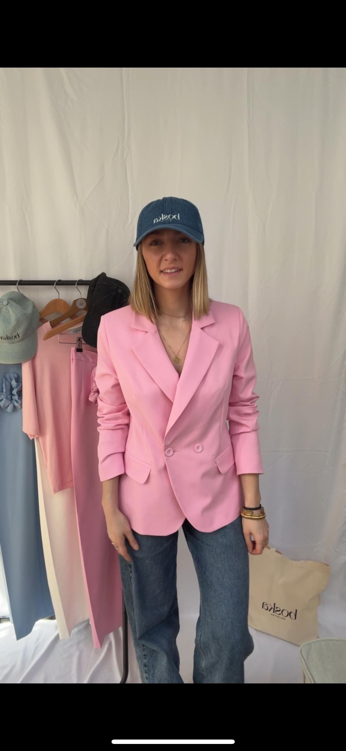 Pink Fitted blazer for wholesale on Faire1