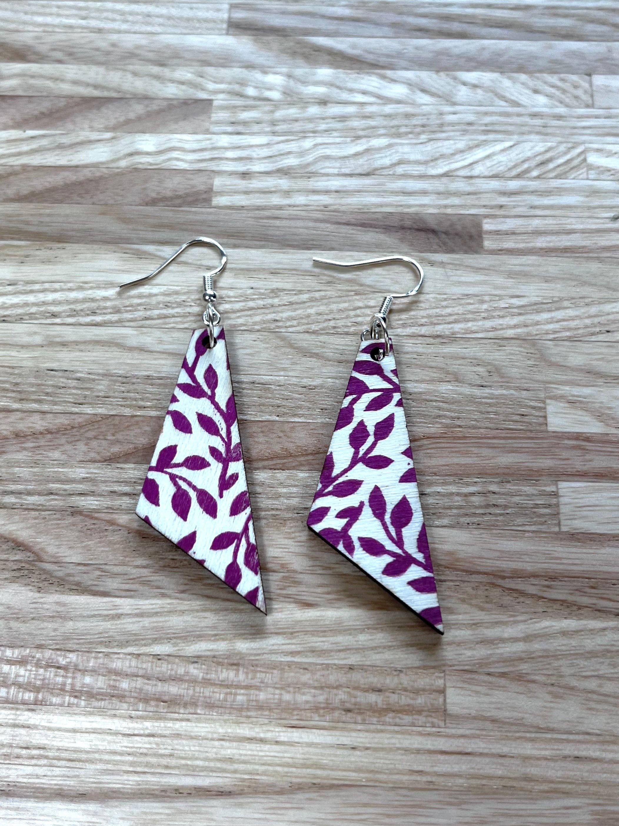 Beth Lewis Art – wholesale Dangle earrings – New Colourful Wooden Earrings14