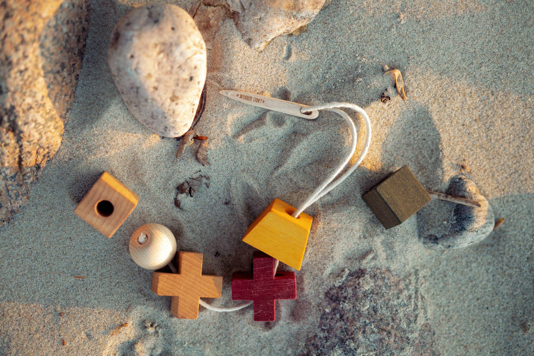 Wooden Story Sp. z o.o. - Wholesale Wood Toy - Kids - Wooden needle - for threading blocks19