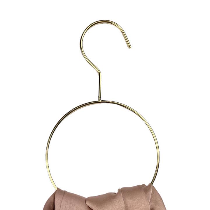 Rund Golden Scarf hängare för wholesale av London Scarves