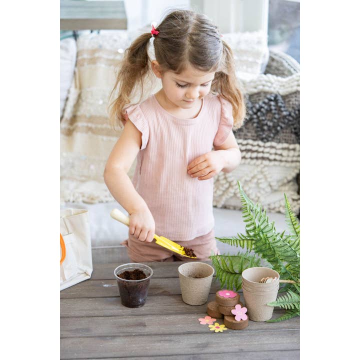 ToyBoxTown - Wholesale Toy Set - Kids - My First Gardening Kit - Kids Gardening Set 27 pieces16