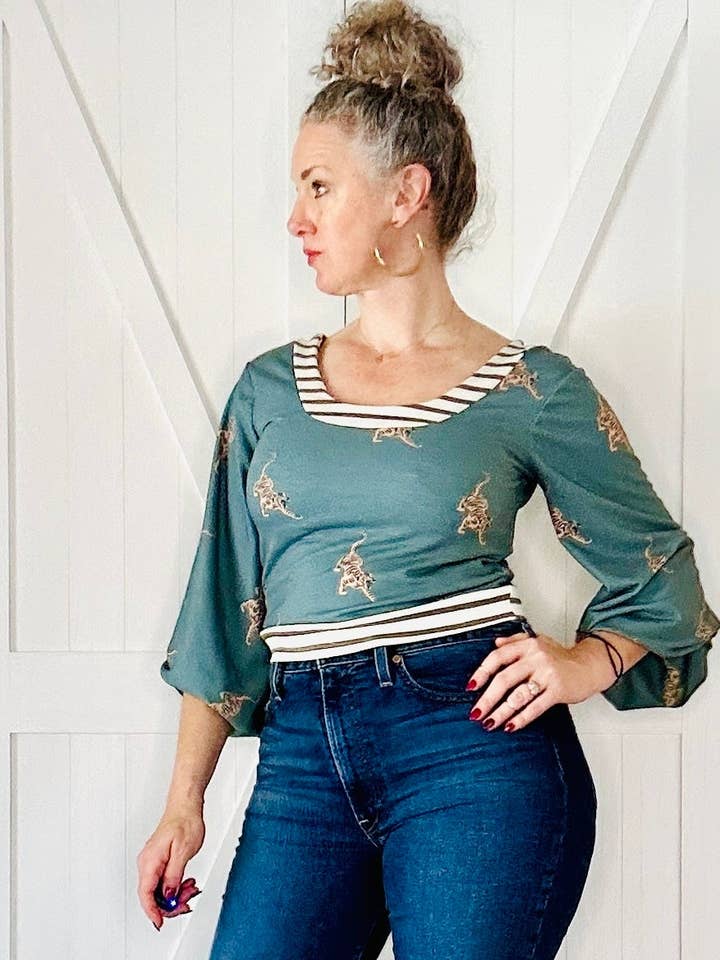 Eye of the Tiger Top for wholesale by Aerial Clothing sRQ