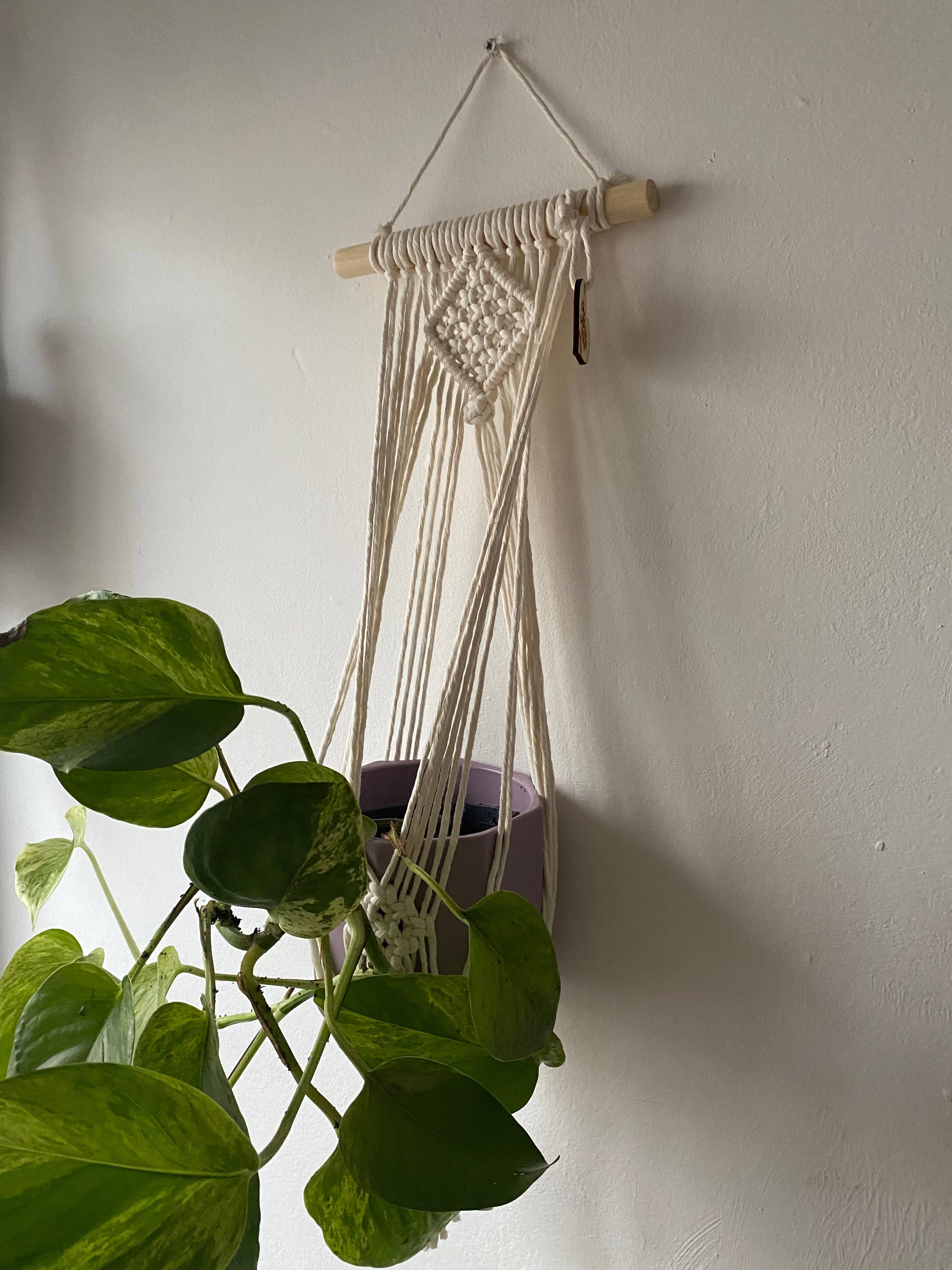 Macra-Made With Love – Engroshandel Hængende plantekasse – Naturlig vægophæng Makramé planteholder9