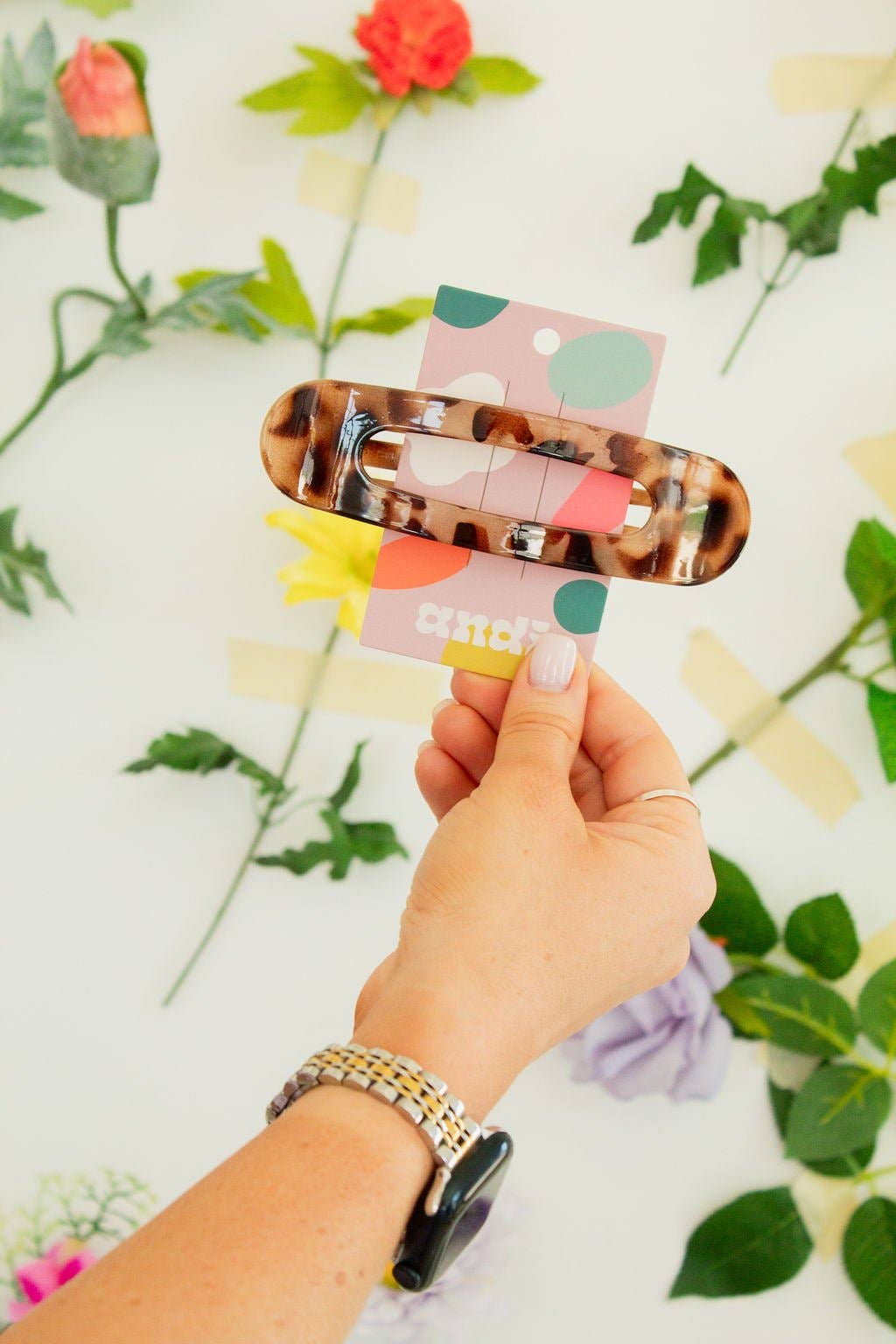 Shop Andi - Wholesale Hair Clip - Women's - Oversized Flat Claw Clip3