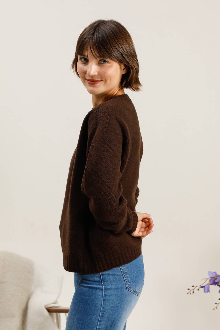 NAÏS PARIS - Wholesale Knit Sweater - Women's - Crew neck sweater with long sleeves, 100% superfine merino wool15