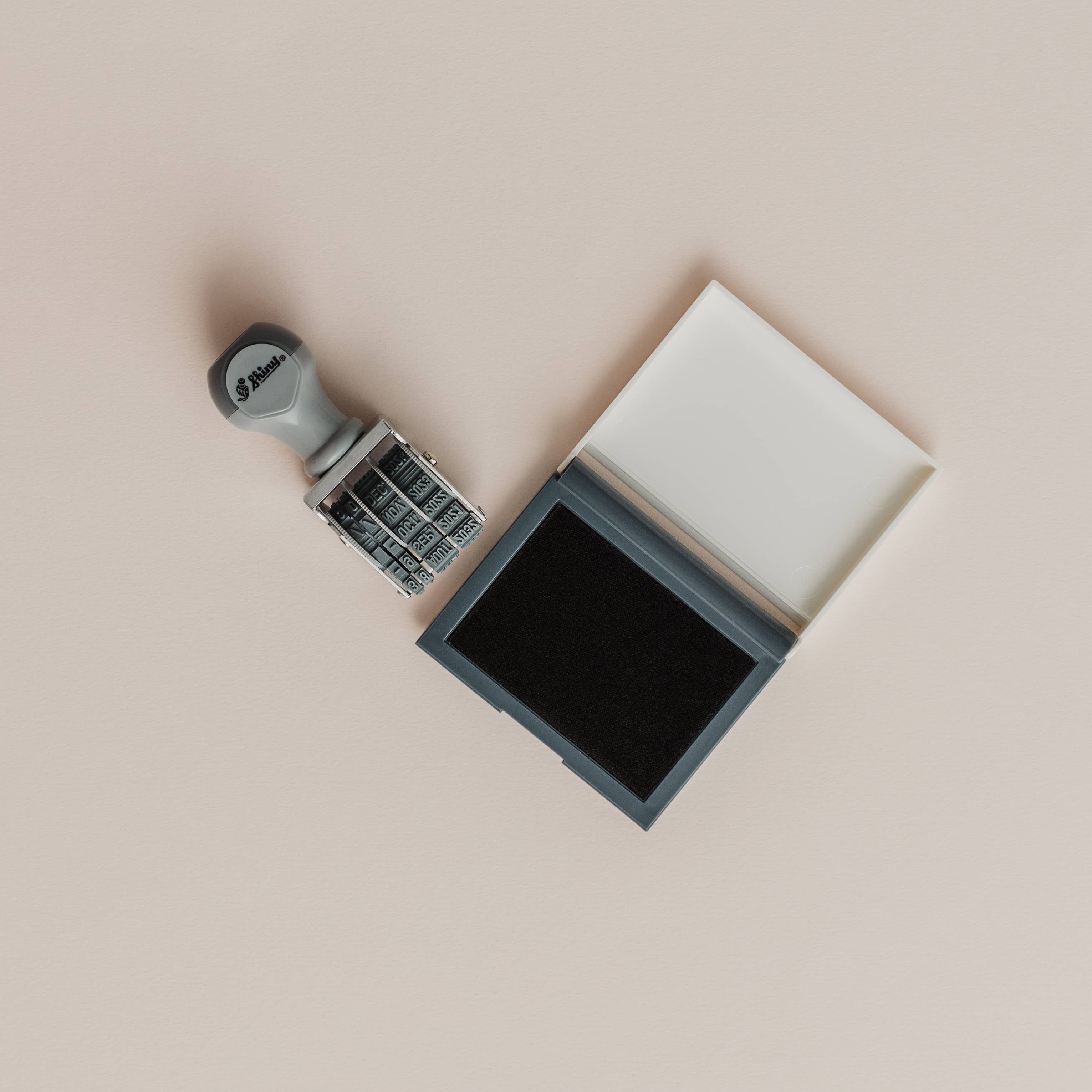 Les Petites Dates - Wholesale Kunstprint - Kinderen en baby - Poster 'Mijn Eerste Keer' - Konijn4