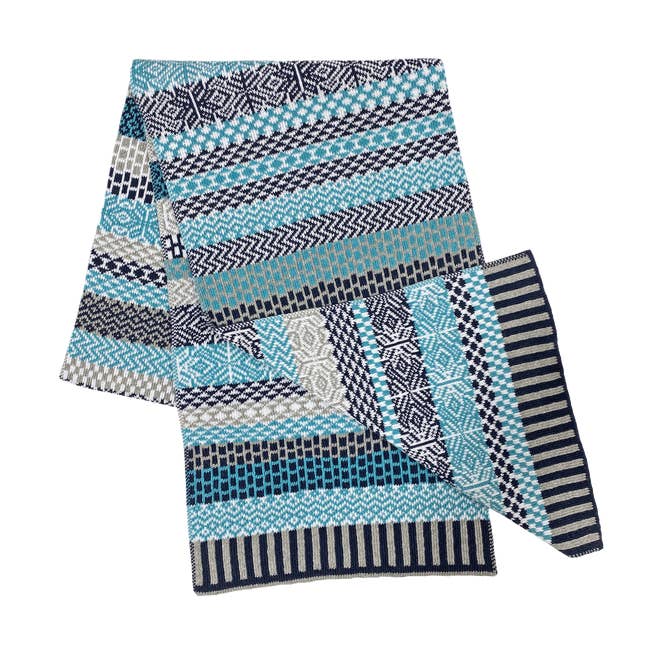 Écharpe Snowfall pour la vente par Solmate Canada