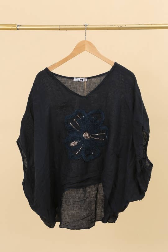 LÉA & LUC – Túnica - Mulher por atacado – Blusa com flor em linho 100% REF. 112098