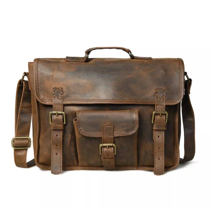 Le TRADITIONNEL pour la vente par SHARO, LLC