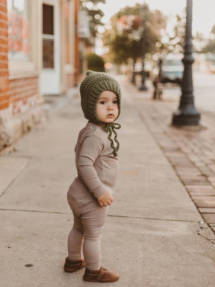 Gorro Pixie Bebé por atacado de Asteria Stitch