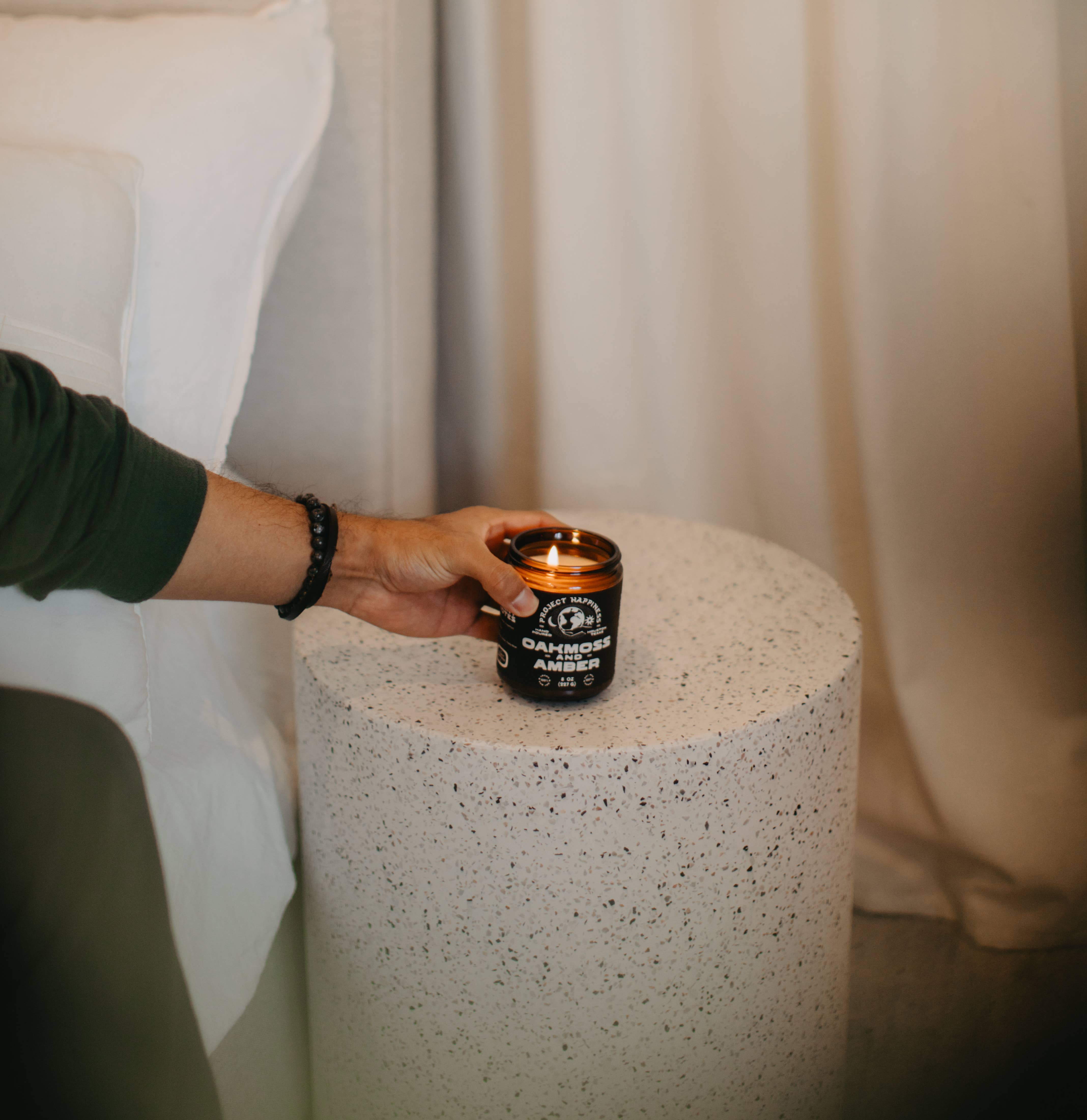 Project Happiness Candle Co. - Wholesale Jar/Filled Candle - Oakmoss and Amber Soy Candle - 8oz16