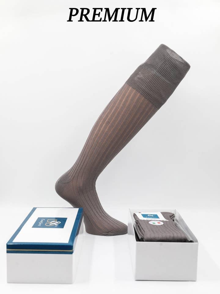 6 Pairs - Long Socks in Scottish Thread - Derby for wholesale by DAC SRL