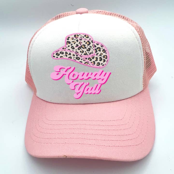 Howdy Y'all Trucker Hat för wholesale av Wild & Untamed Designs