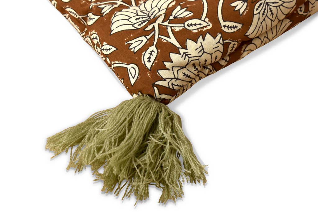 Opjet Paris - Wholesale Chair/Sofa Slipcover - Sofa cover print pipar brown padded 80x200cm1