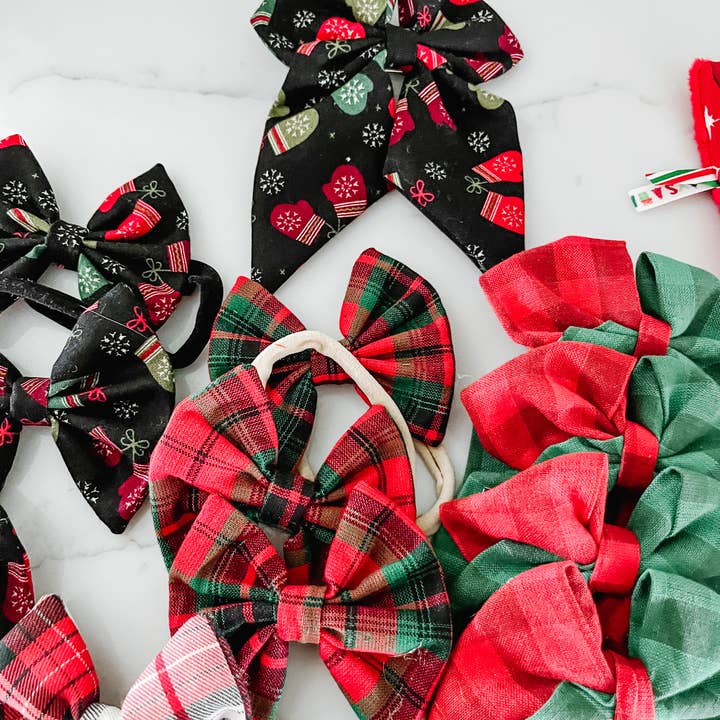 Gingerly Sewn - Wholesale Hair Bow - Kids - Christmas Set, Crinkle Sensory Toys, Hair Bows, Scrunchies