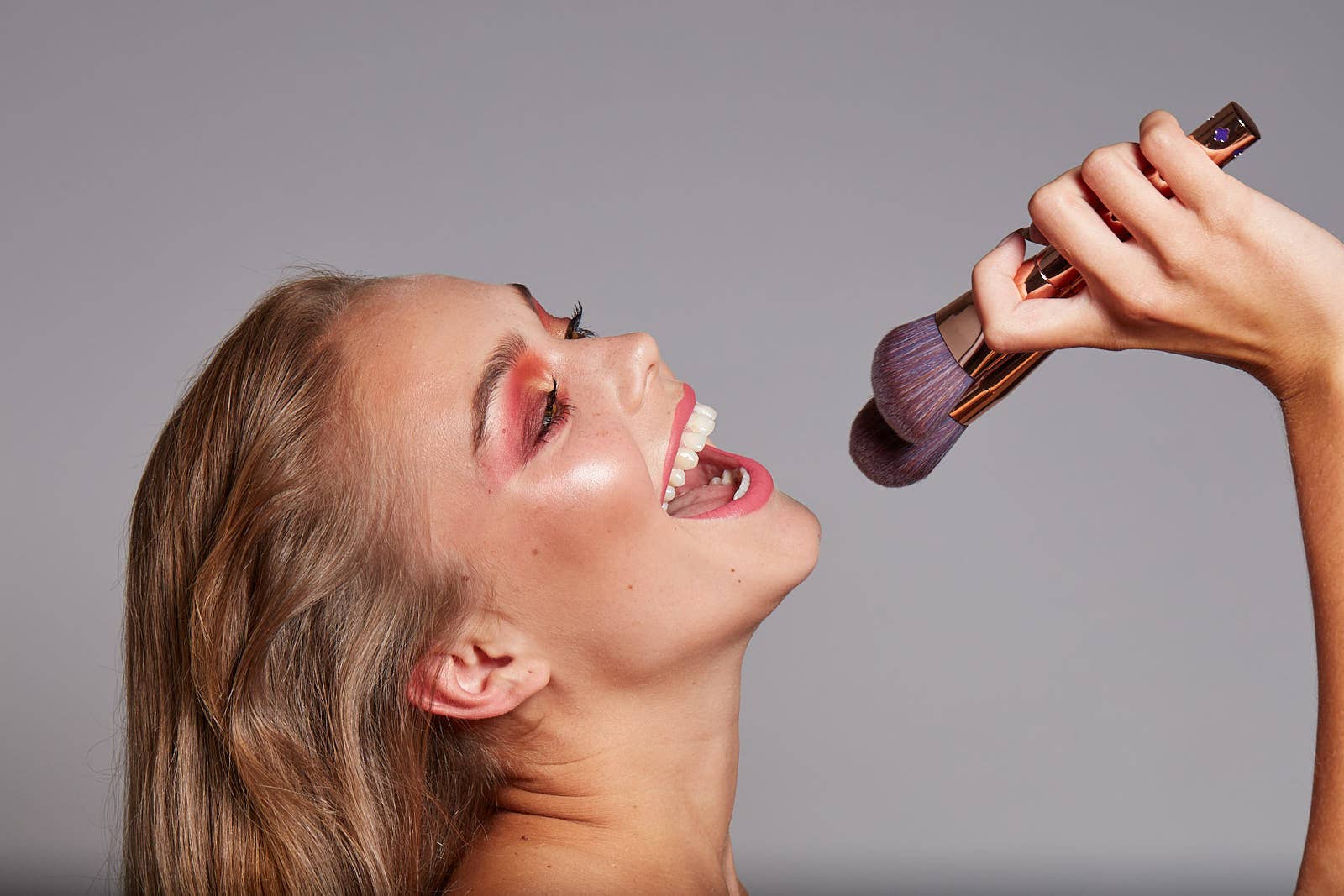 Dobner Kosmetik - Vente Highlighters et enlumineurs - Pinceau Illuminateur MOROCCO DREAM 041