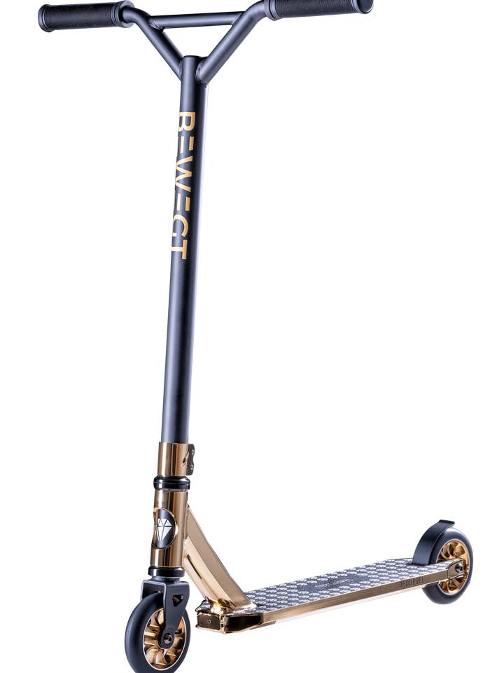 Stuntscooter Next Level Gold Metallic for wholesale by BEWEGT