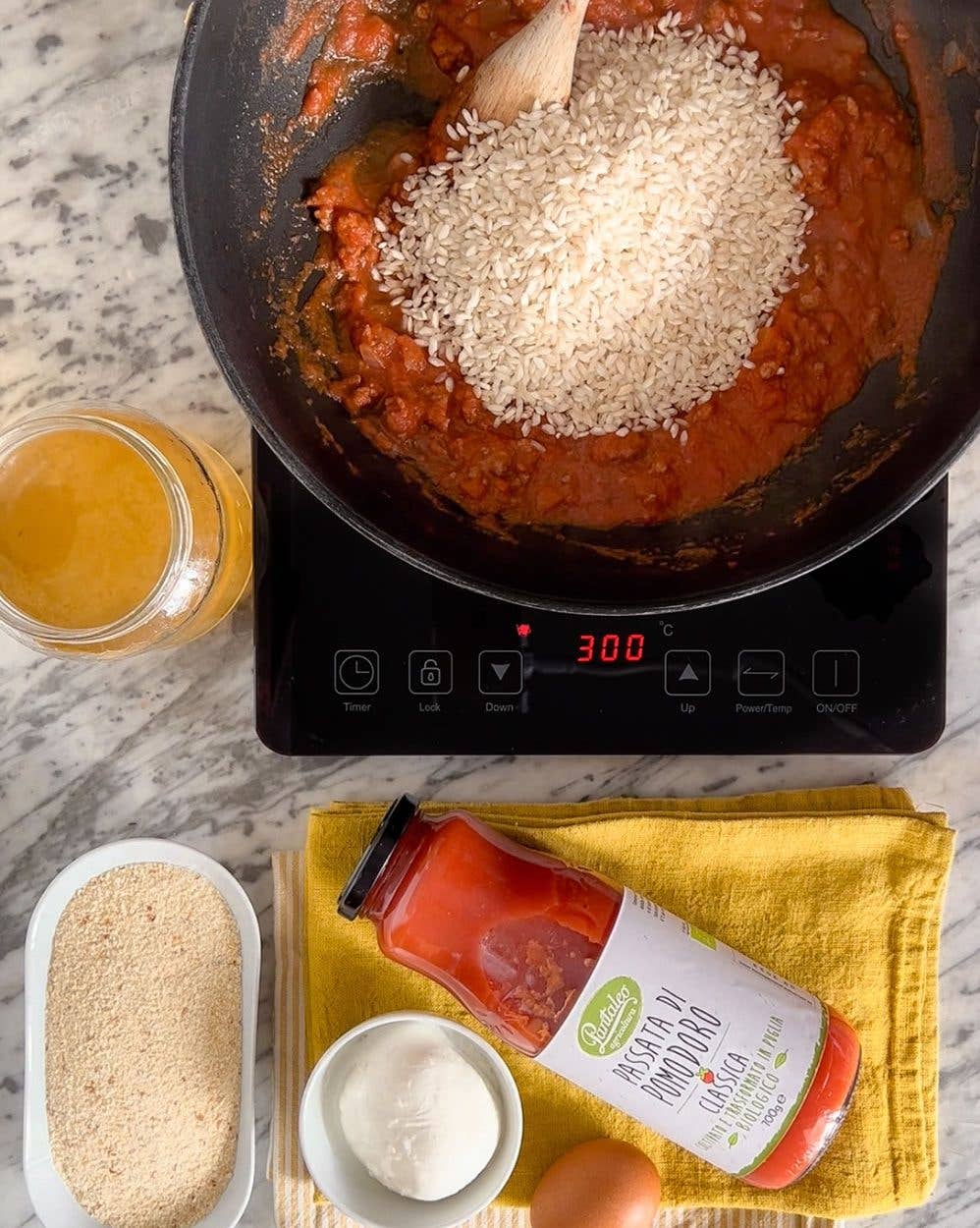 PANTALEO AGRICOLTURA SOC. AGR. SRL - Wholesale Pasta Sauce - Organic Classic Tomato Puree 700g, made in Italy8