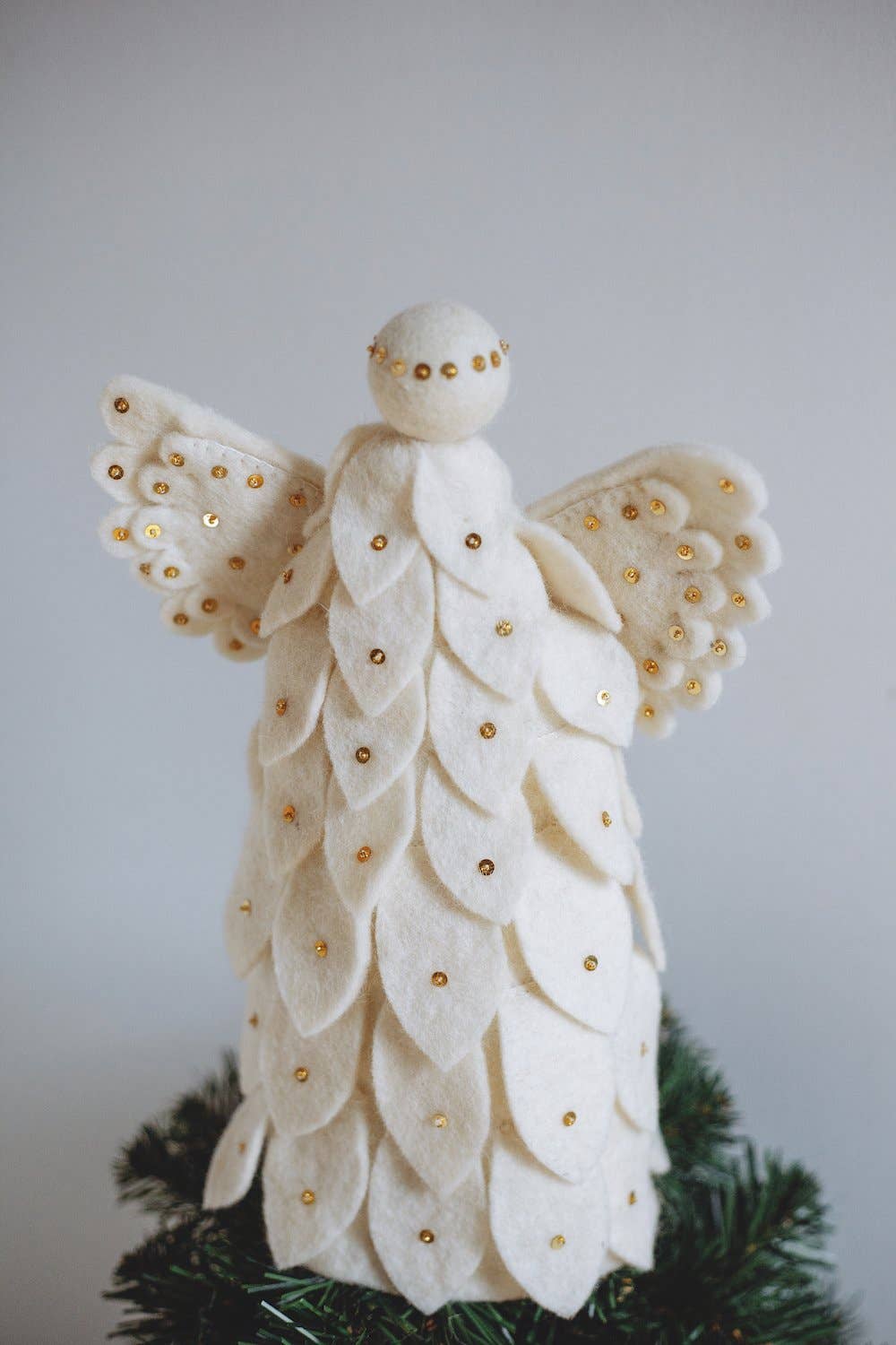 Global Goods Partners - Wholesale Tree Topper - Felt Angel Tree Topper7
