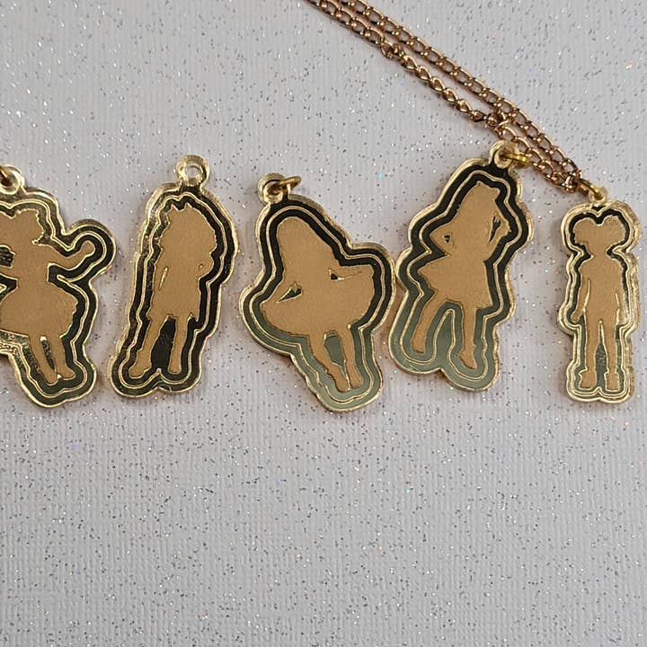 Collier BYB BFF pour la vente par Brilliant Young & Beautiful Boutique