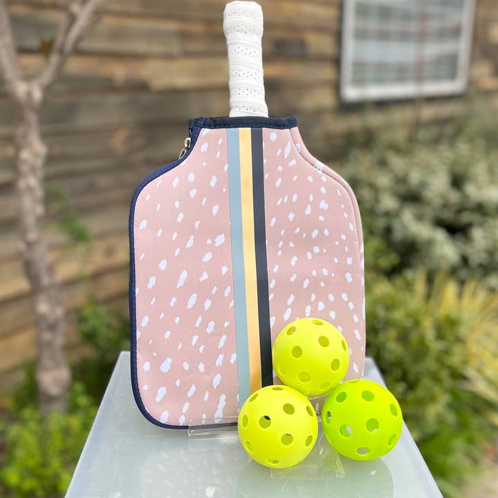 TAYLOR GRAY - Wholesale Sporting Accessories - The Ann Pickleball Paddle Cover | shoptaylorgray