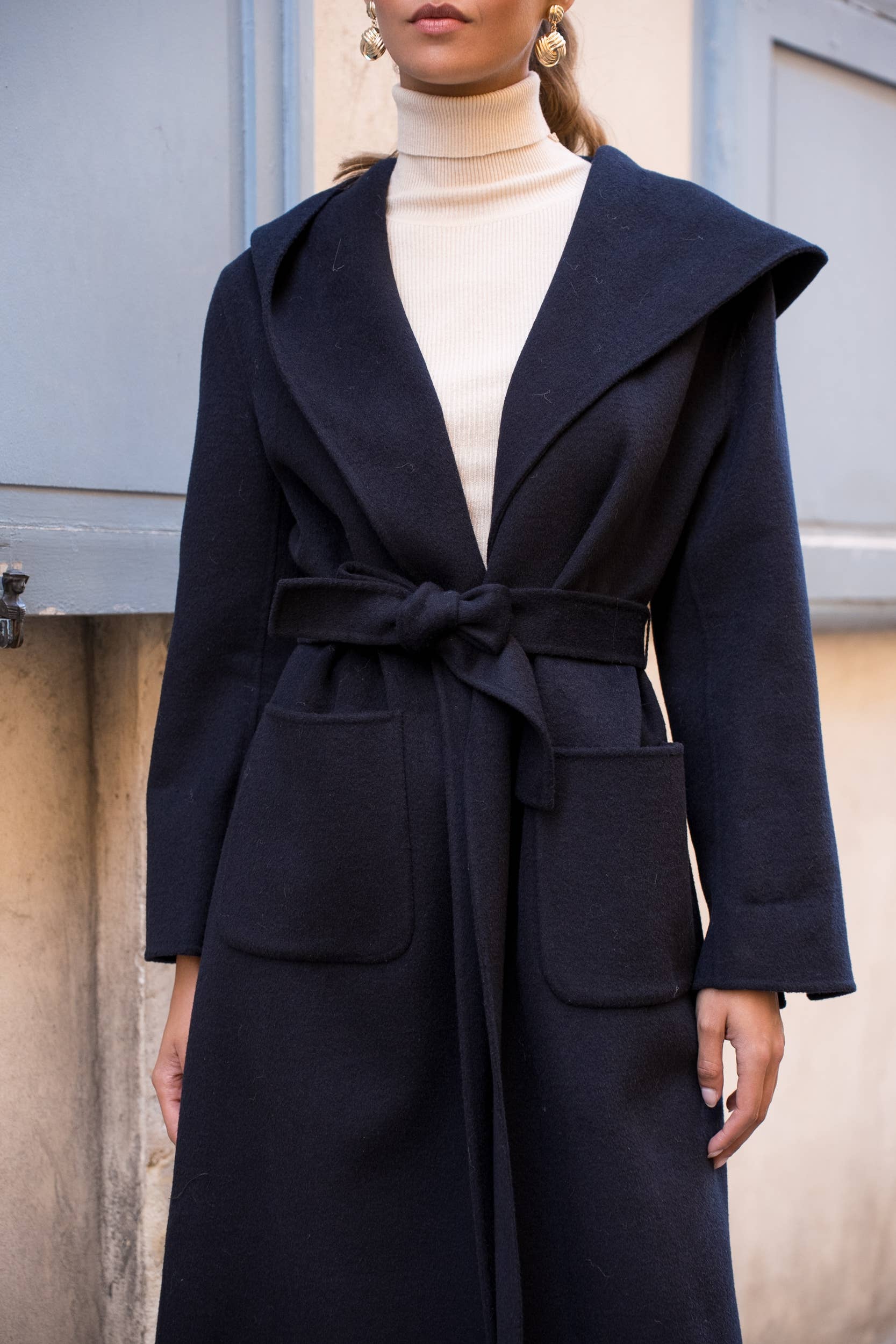 Attentif Paris - Wholesale Coat - Women's - Hand-sewn long wool coat with large hood and belt25