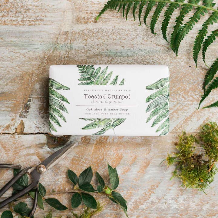 Toasted Crumpet - Wholesale Bar Soap - Oak Moss & Amber Soap (Fern Collection)