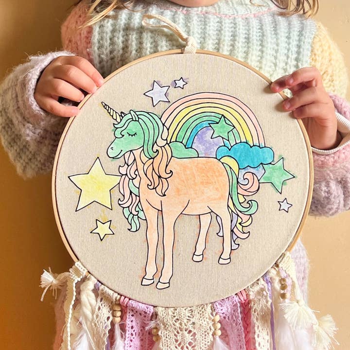 Kit de peinture Unicorn Dreamcatcher à faire soi-même pour filles et plus de 5 sharpies pour la vente par MANIK
