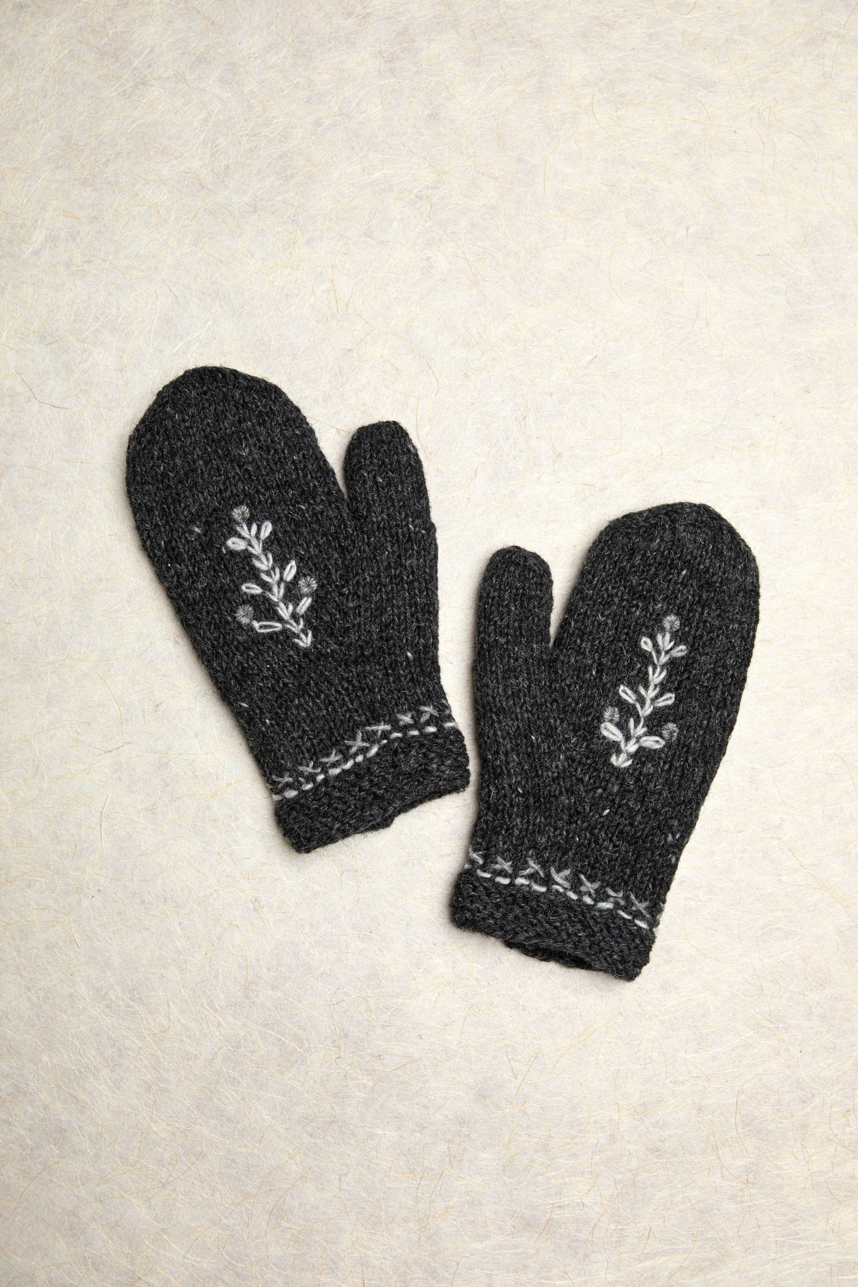 By Many Hands - Wholesale Mittens - Women's - Daphne Charcoal Knit Mittens