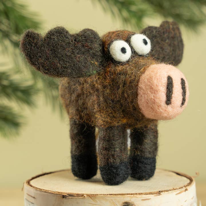 Ornement en feutre de laine en forme d'élan – Décoration de fête faite à la main pour la vente par Woolbuddy