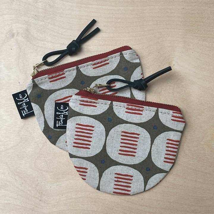 RICHMOND HALF MOON POUCH IN WOVEN for wholesale by Frankie & Coco PDX