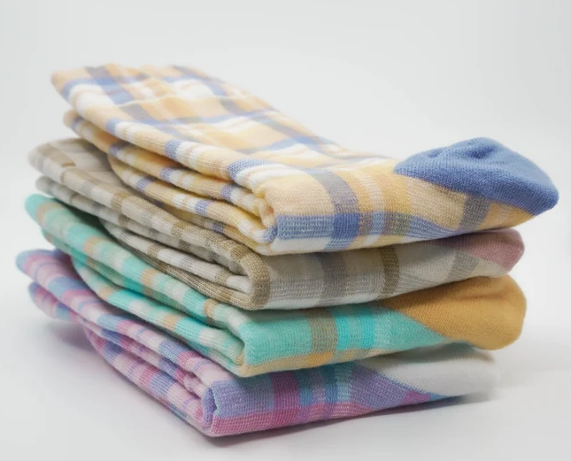Comfortarians - Wholesale Socks - Women's - Plaid Pattern Socks , Women's  Casual Cotton Patterned Socks2