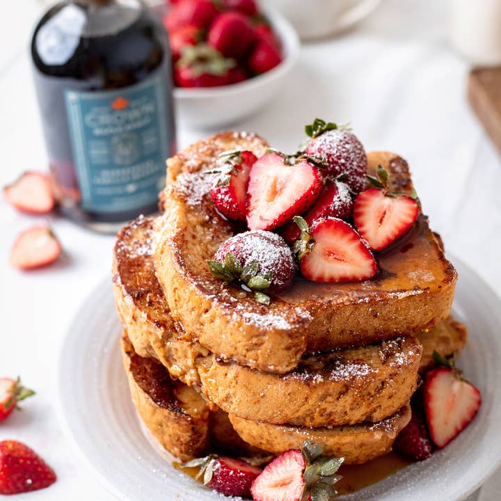 Crown Maple - Wholesale Maple Syrup - Madagascar Vanilla Infused Organic Maple Syrup2