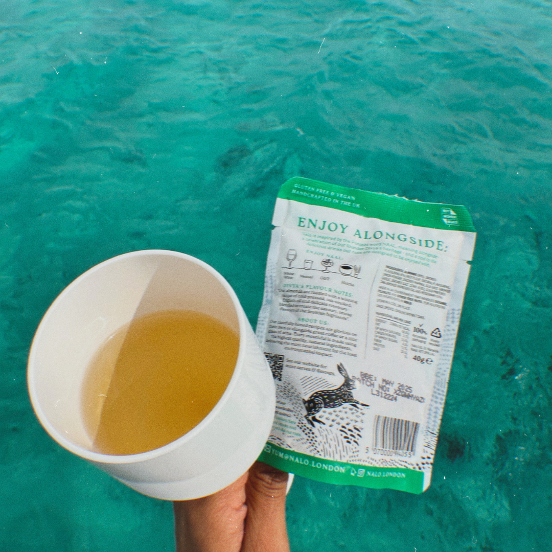 Nalo – wholesale Nuts – Smoked Rosemary | Almonds (40g) - CASE OF 123