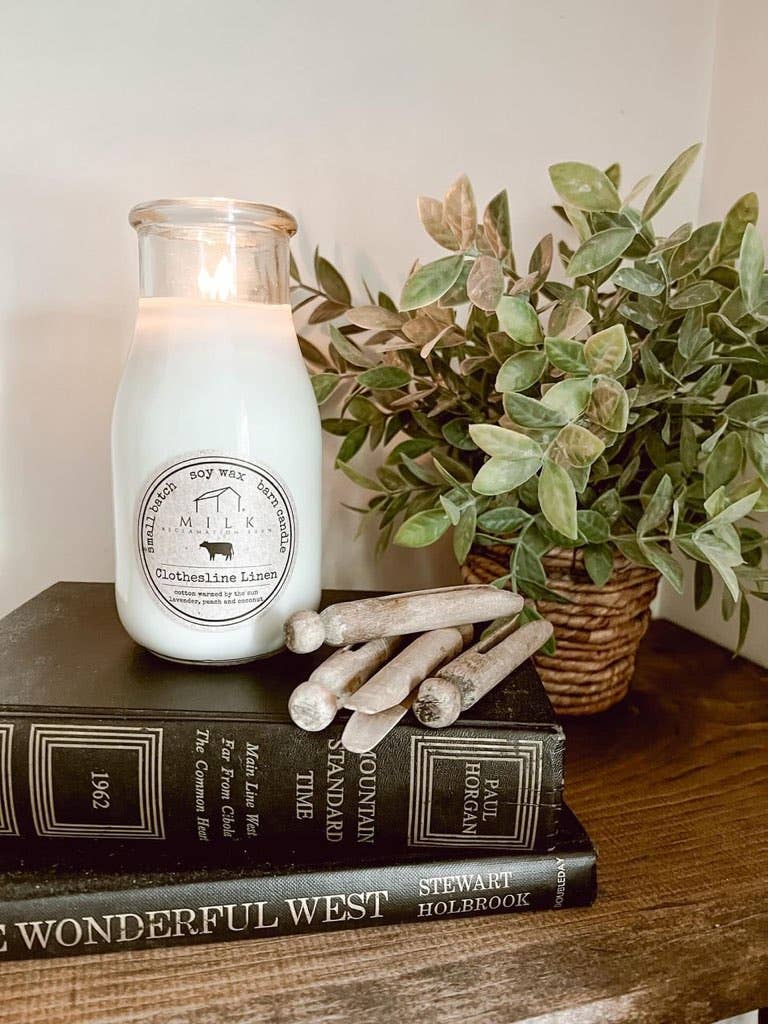 Milk Reclamation Barn - Wholesale Jar/Filled Candle - Milk Bottle Candle 13 oz88