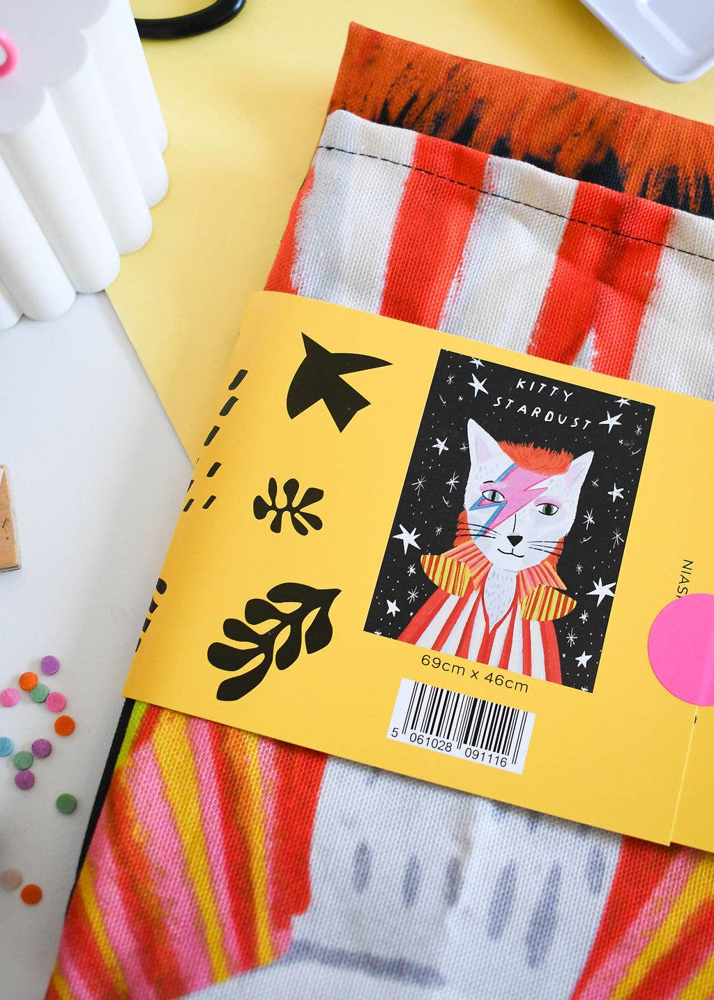 Niaski - Feline Fine Art (USA DUTIES PAID) – wholesale Tea towel – Kitty Stardust Cat Tea Towel6